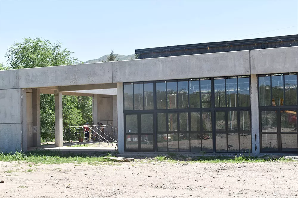 319680052_3100323130113573_971783236834932459_n