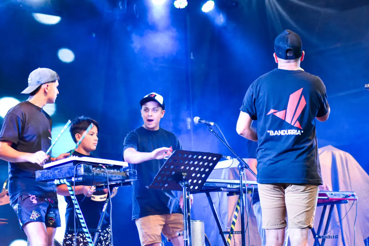 272923113_2260560470763173_1008857940254255302_n