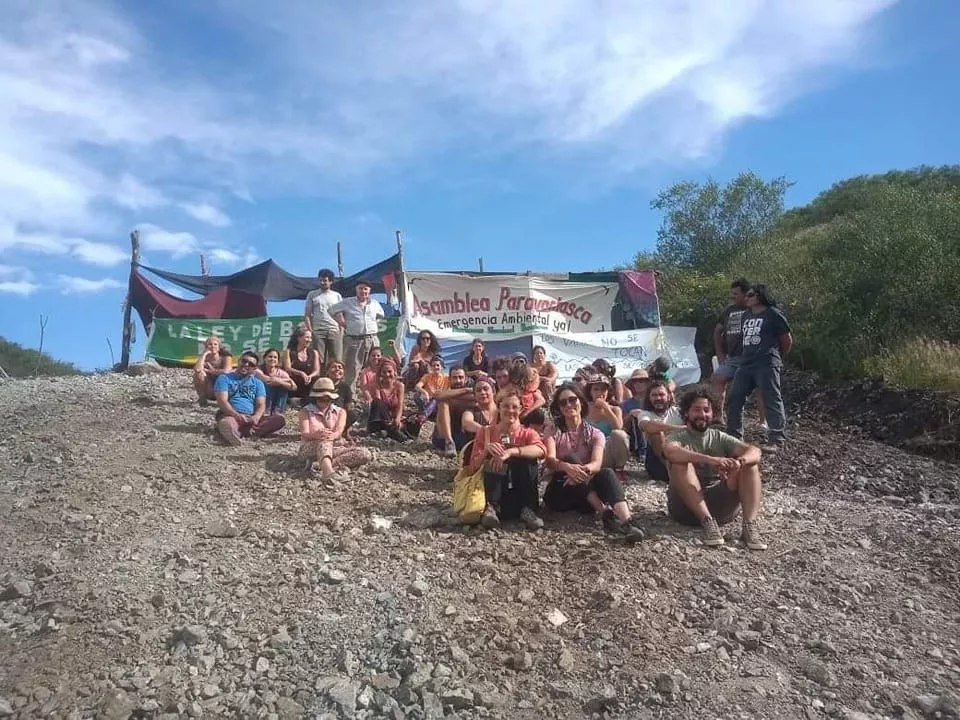 acampe-asamblea-paravachasca