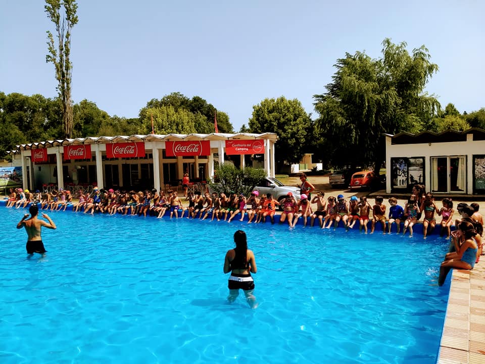 81651354_1603758413110052_3523695816516567040_n