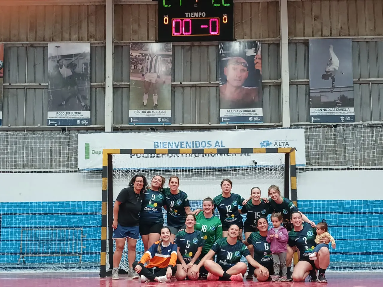 ef954bf0-3158-41e4-9153-3976efe5efd7