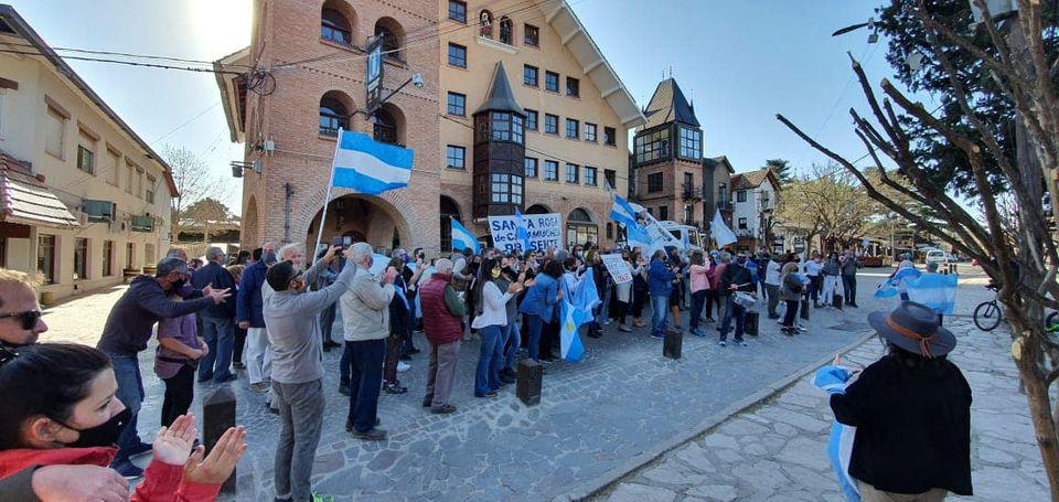 119484565_1555191811356093_4263138783672136863_o