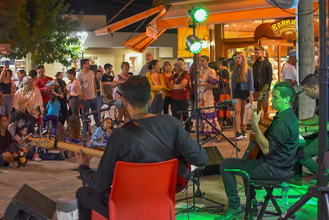 340370127_550356947235389_1804589096744287011_n