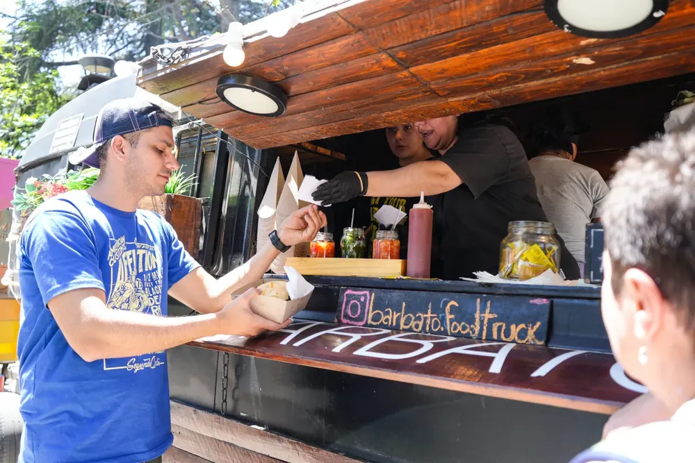 392945765_723313919836139_4892530669416394347_n