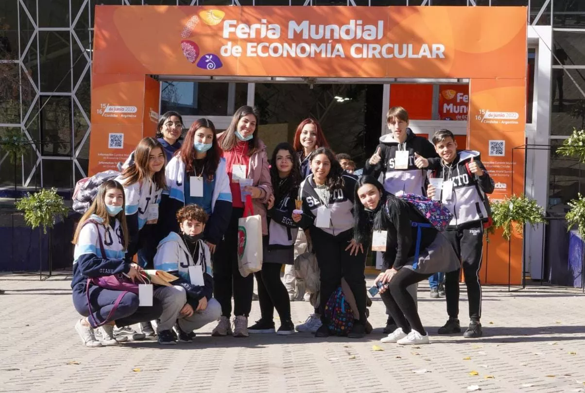 8bca14fd-ff5f-4034-86a2-52dd11ed6fd5