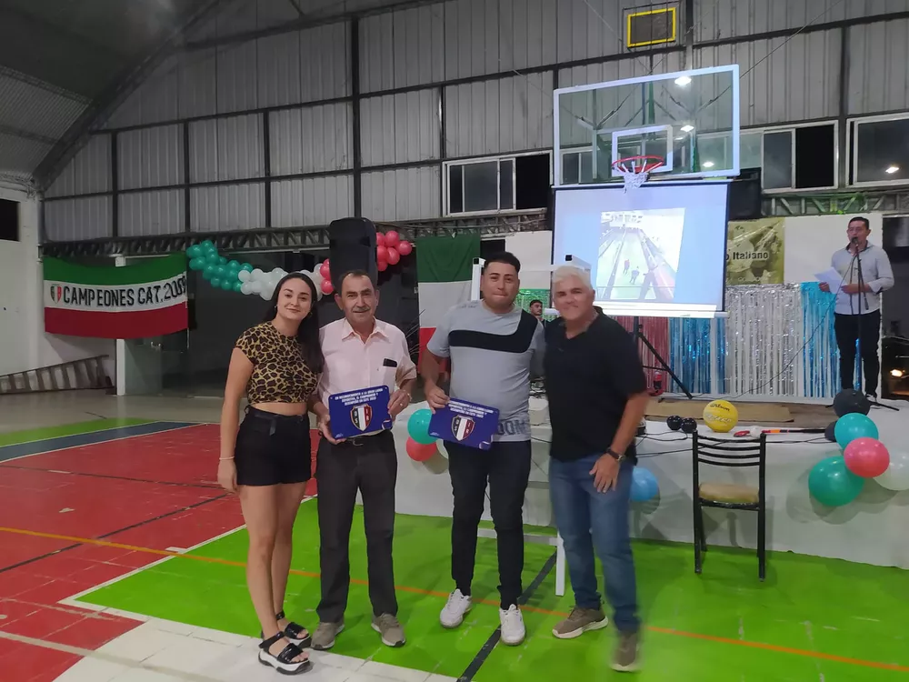 321215216_681956453661316_630839531157698086_n