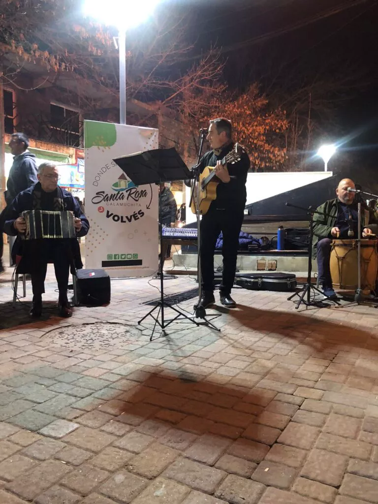 WhatsApp-Image-2021-08-14-at-20.44.00-1-768x1024