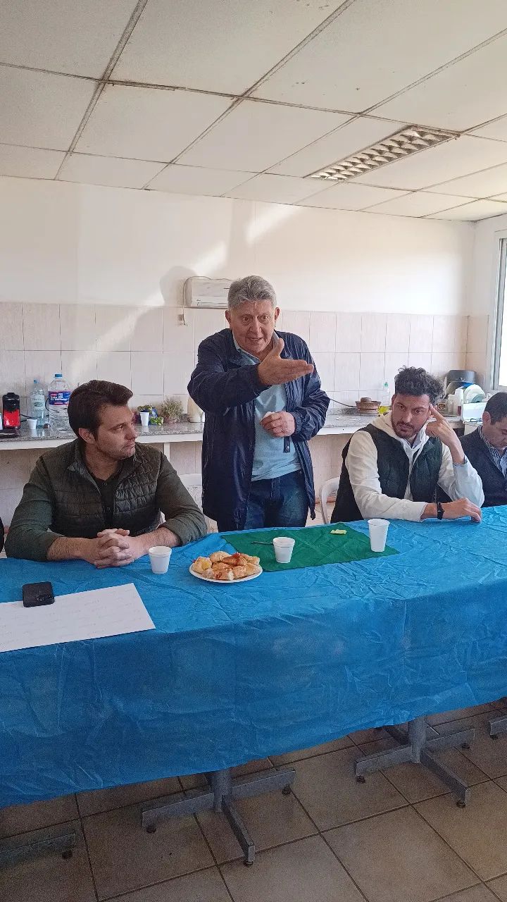 f8210d02-e416-45a8-a060-77f9d3355db0