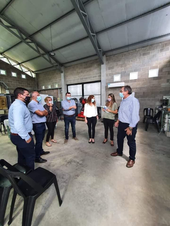 157537116_1697150397160233_8267141343716267520_n