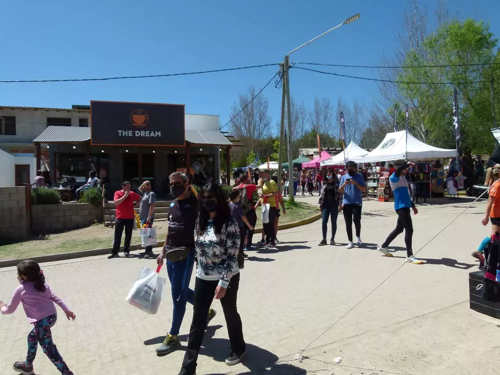 243990020_3421395388086877_6871241943990803490_n