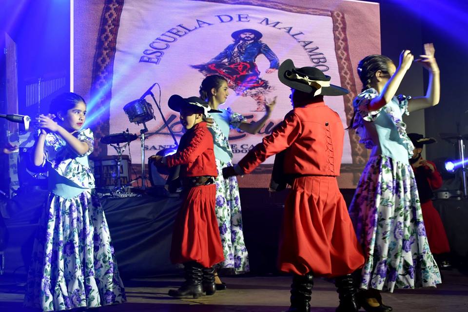 37192352_1999865573397550_7912444036957339648_n