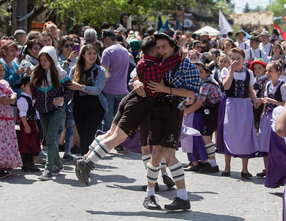 Oktoberfest-Villa-General-Belgrano