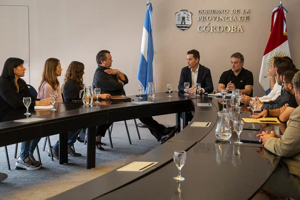 Reunion-con-Intendentes-6502