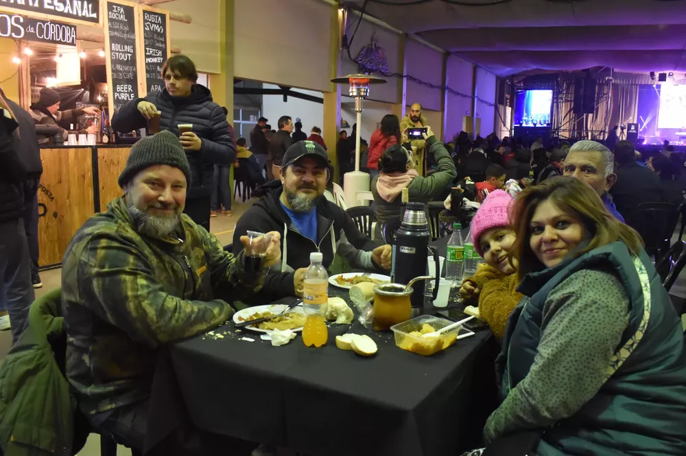 294069866_416405743860293_5618635148414669908_n