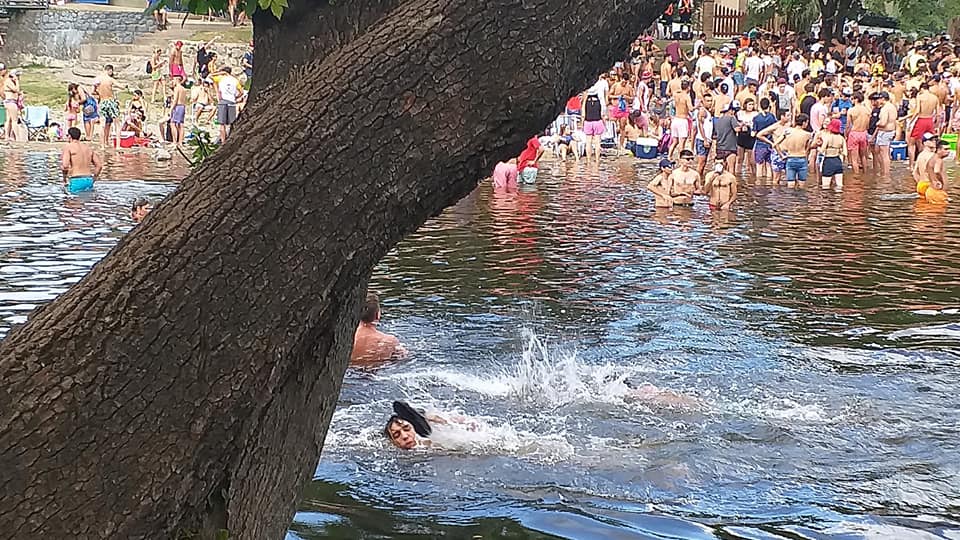 82118420_2789777491065992_1978000244180254720_n