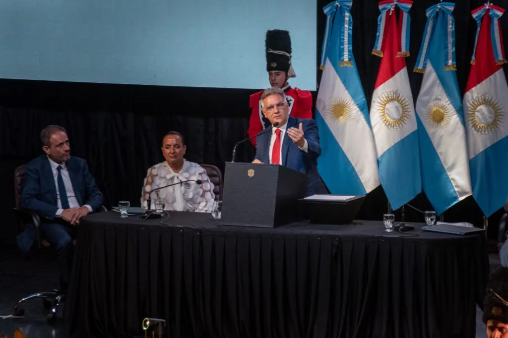 Apertura-sesiones-2025-2-1024x682