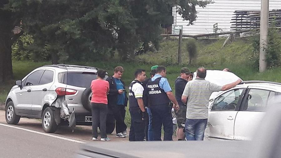 28379542_838491803026101_3288336202821081786_n