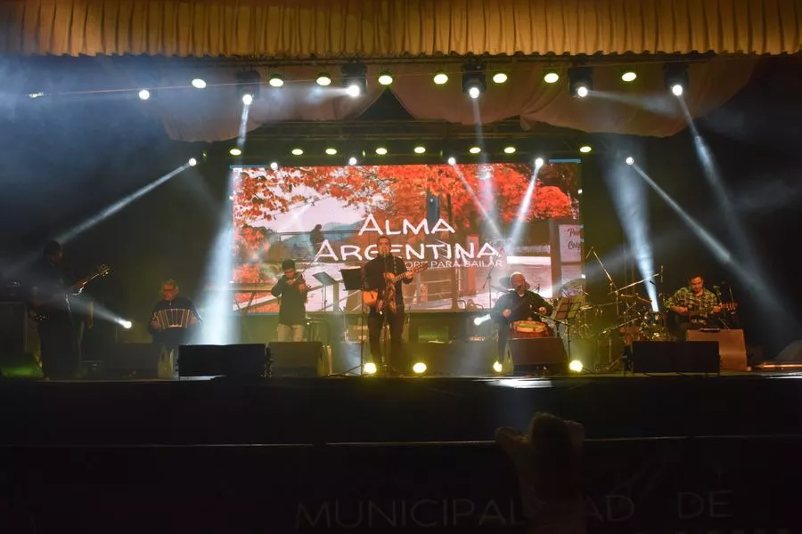 293706722_416405067193694_1873647097084808300_n