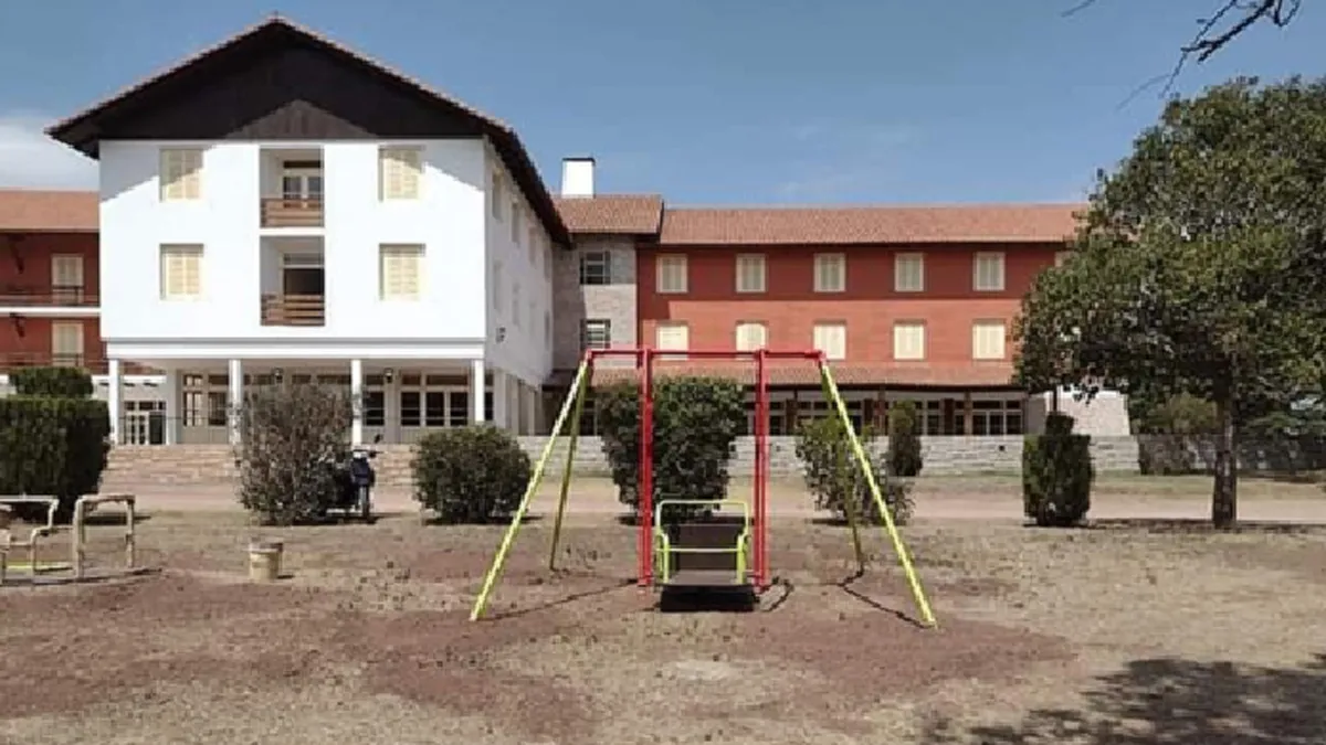 embalse-hoteljpg