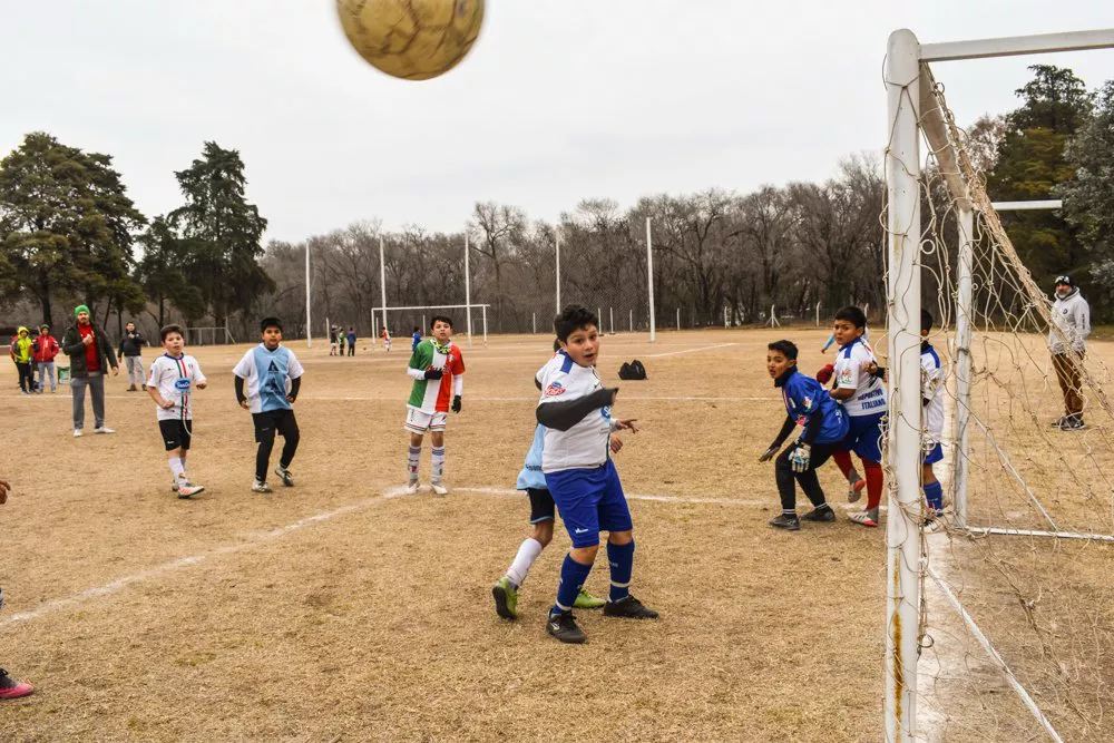 289753170_402618295239038_5044380290423681373_n