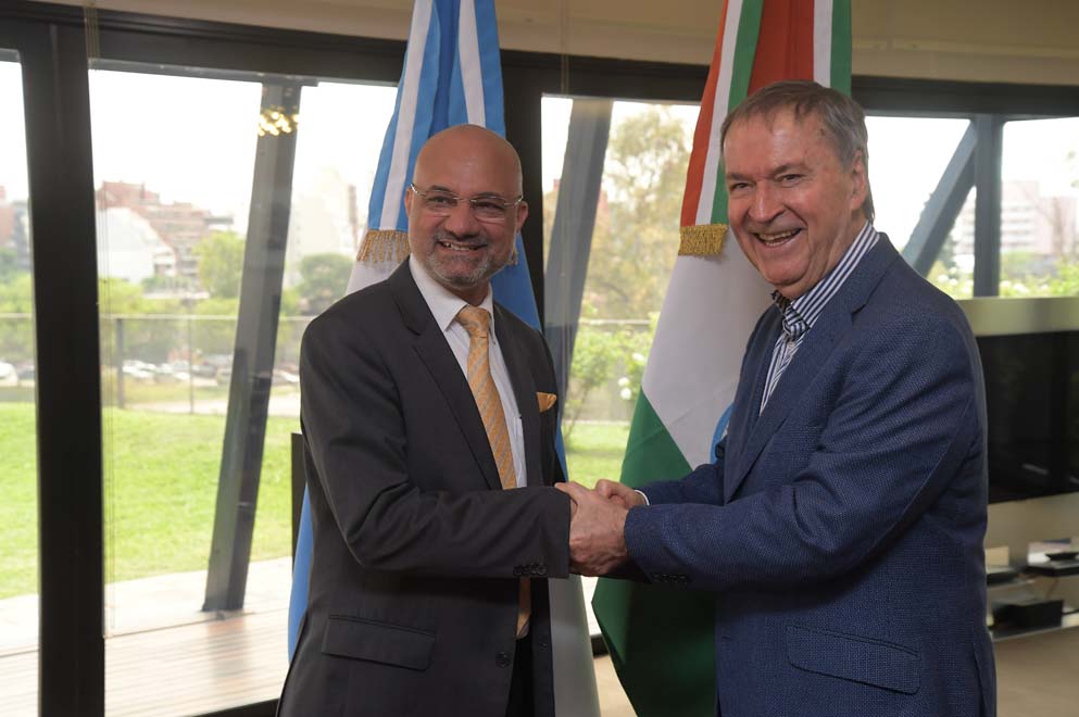 Gobernador-Schiaretti-recibe-Embajador-de-la-India4