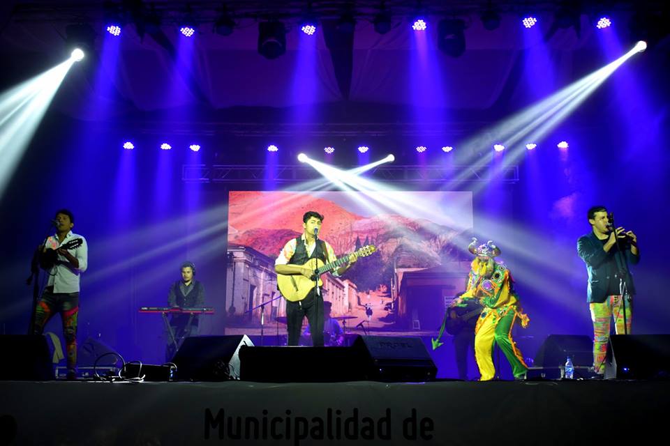 37123384_1999864646730976_3935543013668814848_n