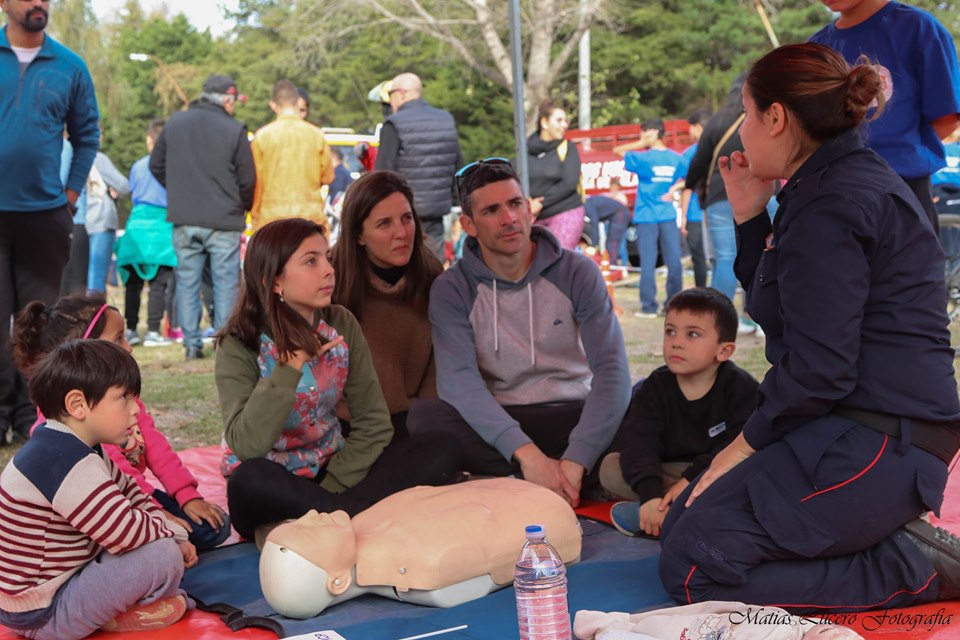 61841327_10214733129347175_3416075601209982976_n