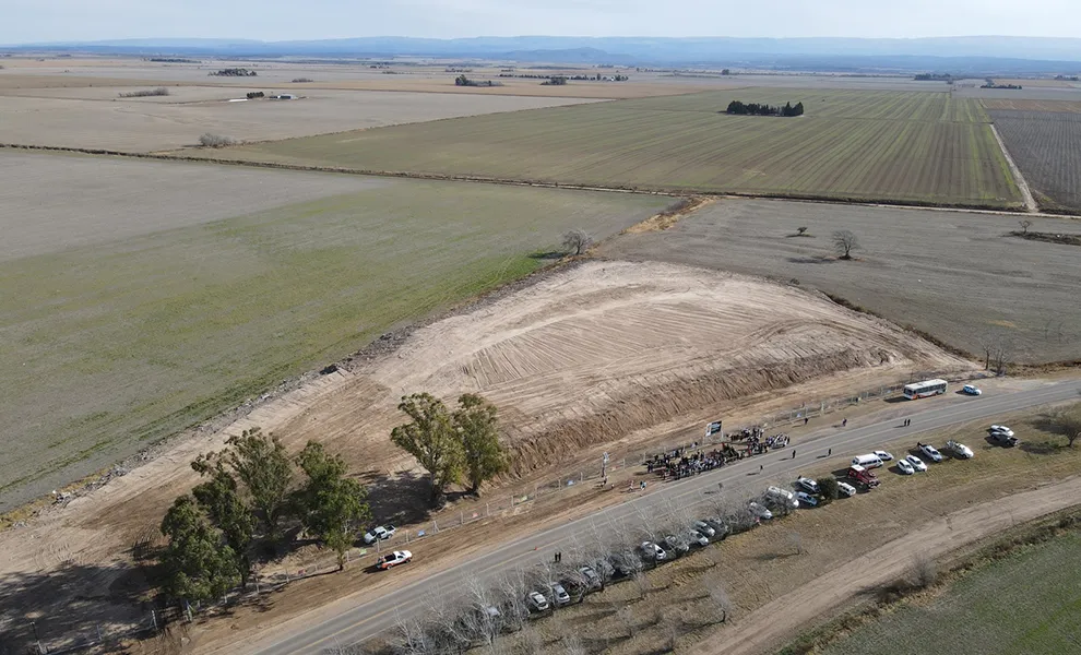 El-Ministerio-de-Ambiente-y-Economia-Circular-avanza-en-la-cicatrizacion-de-basurales-en-la-provincia-de-Cordoba-2